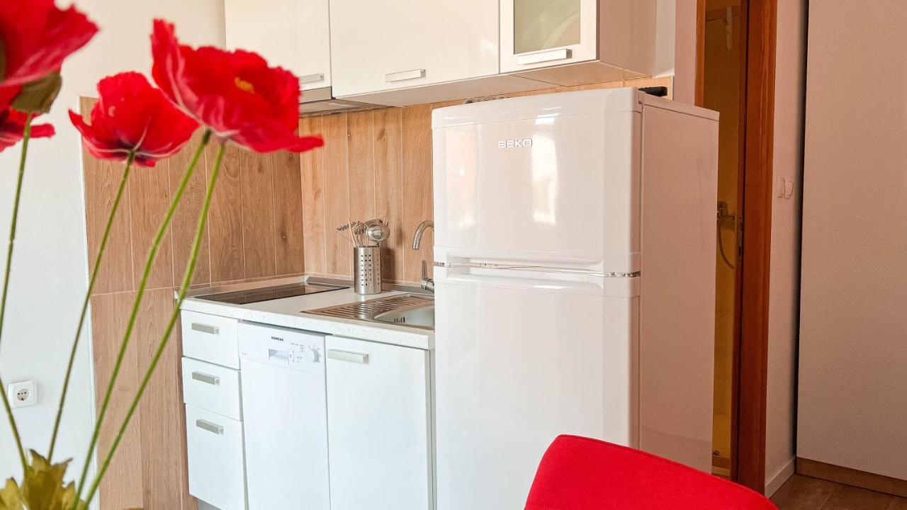 Apartments Petra Marina Zewnętrze zdjęcie