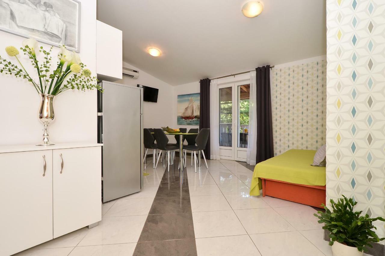 Apartments Petra Marina Zewnętrze zdjęcie