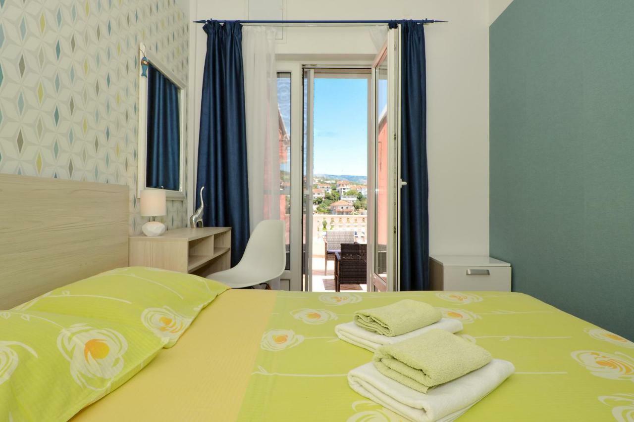 Apartments Petra Marina Zewnętrze zdjęcie